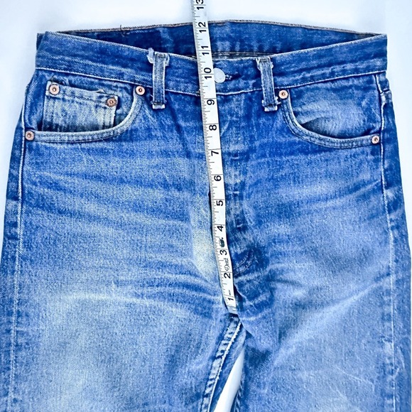 Vintage 90's Levi's 501 Straight Slim High Waist Well Worn Jean - 31 x 26.5 - Picture 5 of 11